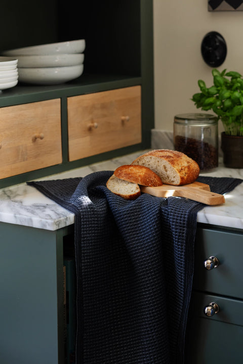 Lapuan Kankurit - MAIJA Towel (Black Brown)