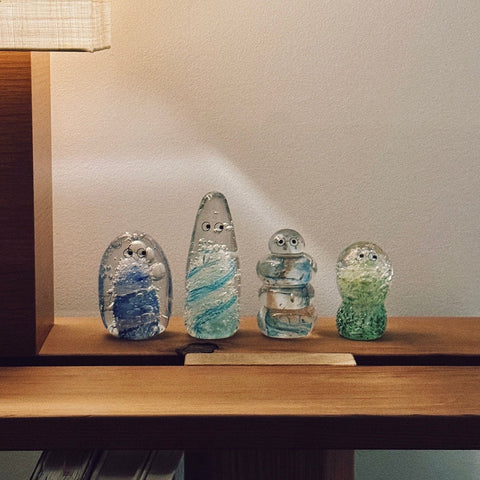 A little story about five Arhoj Crystal Blobs and a moment of kindness